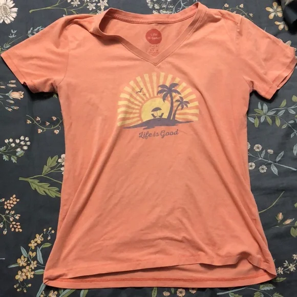 Bundle of Two “Life is Good” Graphic Tee Shirts in Pink and Orange Size Small - Picture 6 of 9